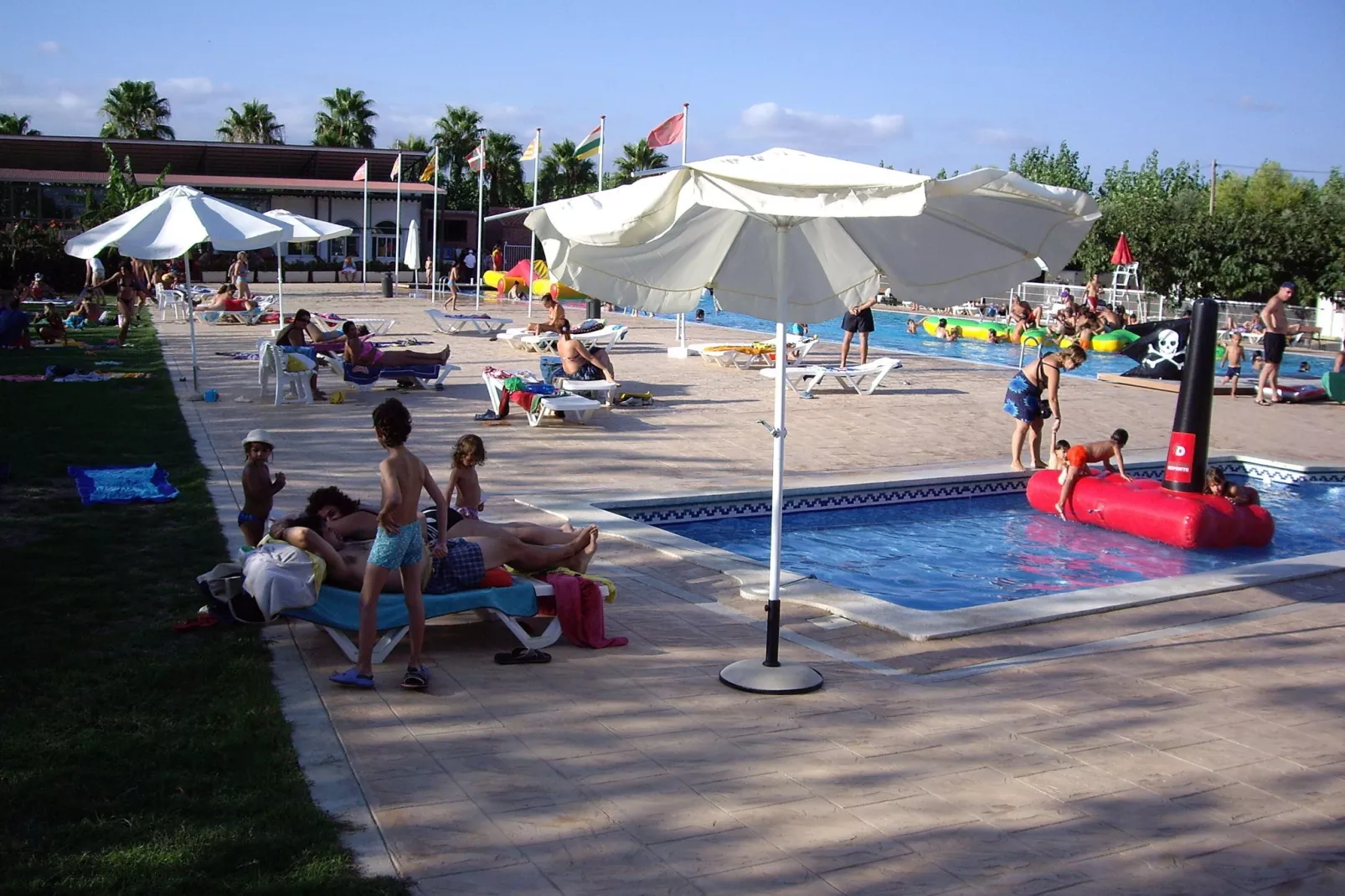 Camping Cambrils Playa 3 BUNGALOW NEW MEDITERRANI-Parkfaciliteiten
