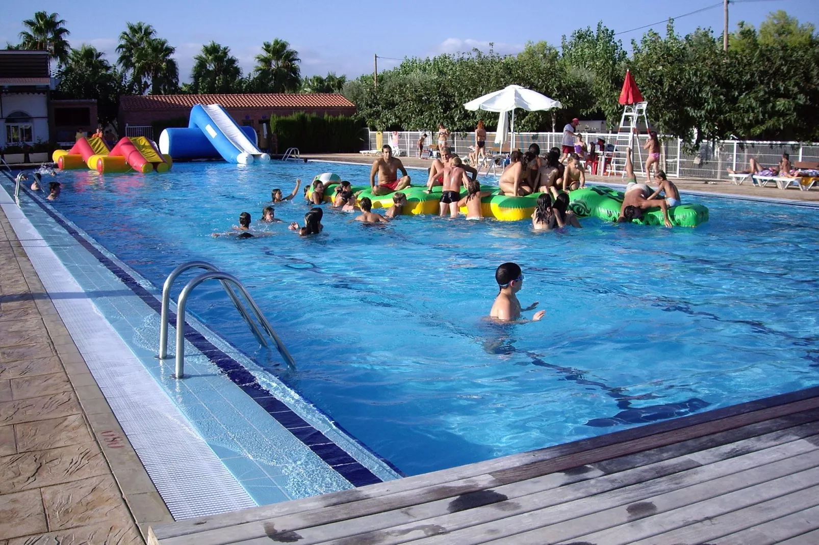 Camping Cambrils Playa 3 BUNGALOW NEW MEDITERRANI-Parkfaciliteiten