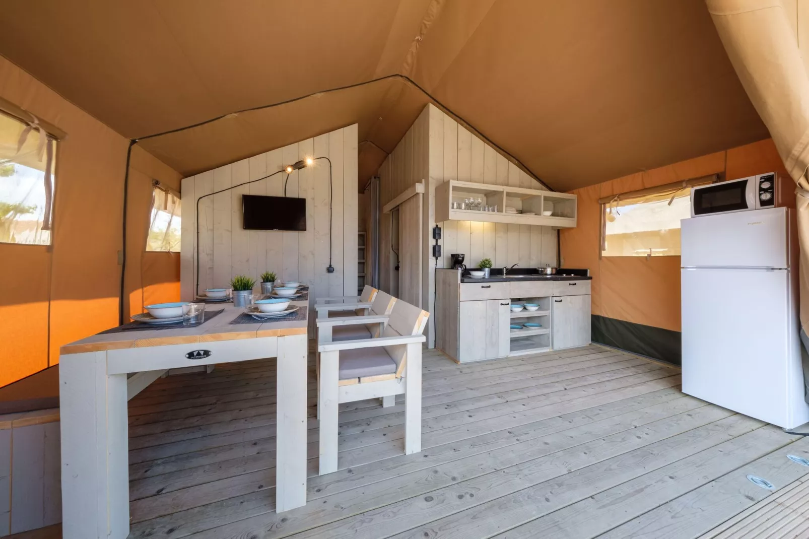 CAMPING ESTIVAL VENDRELL PLATJA TENT GRAND SAFARI GLAMPING