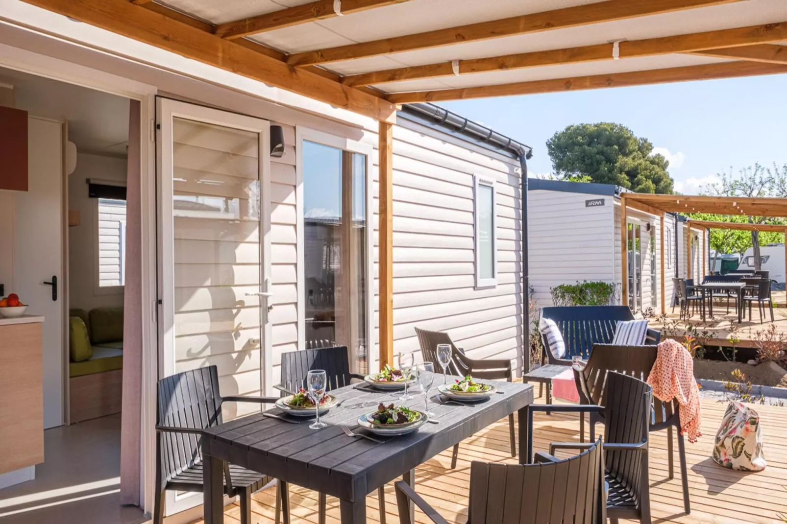 CAMPING ESTIVAL VENDRELL PLATJA Mobile home mediterranea 4 pax-Terrasbalkon