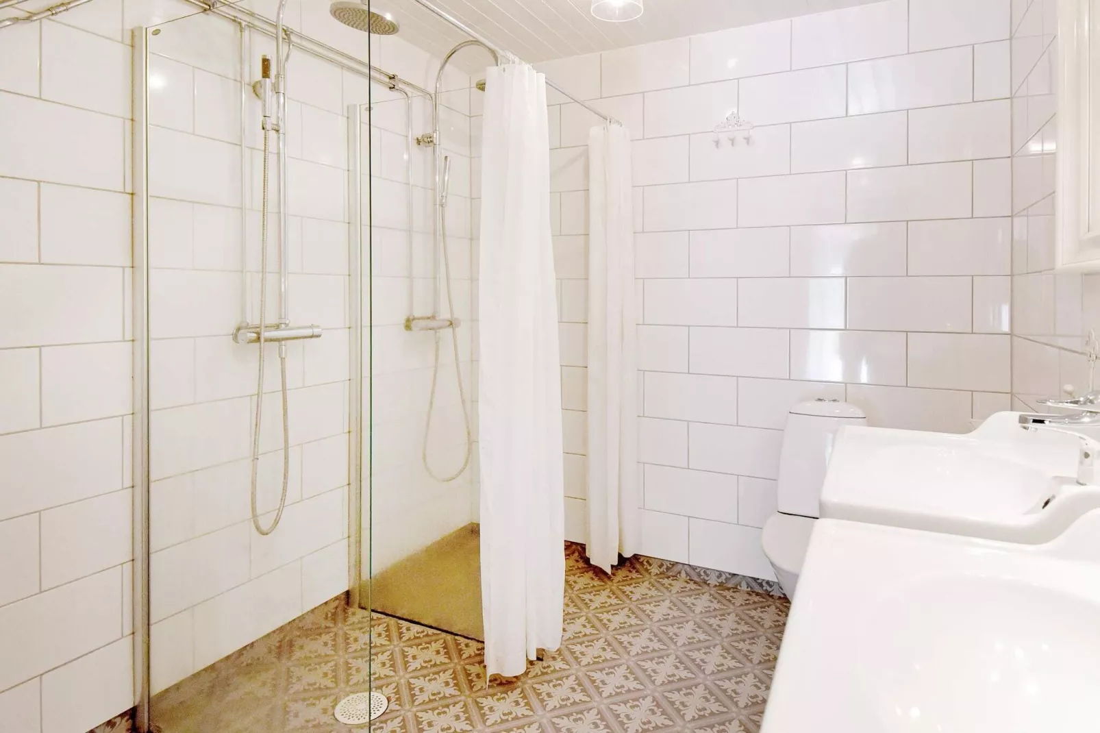 16 persoons vakantie huis in PÅLSBODA-By Traum-Binnen