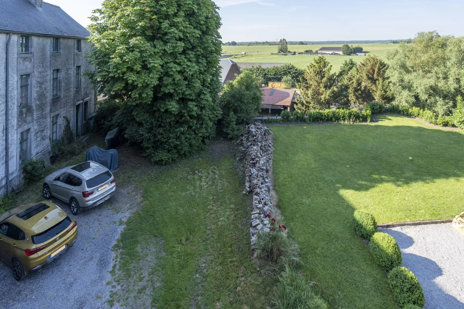 Château de Senzeilles 2-Uitzicht zomer