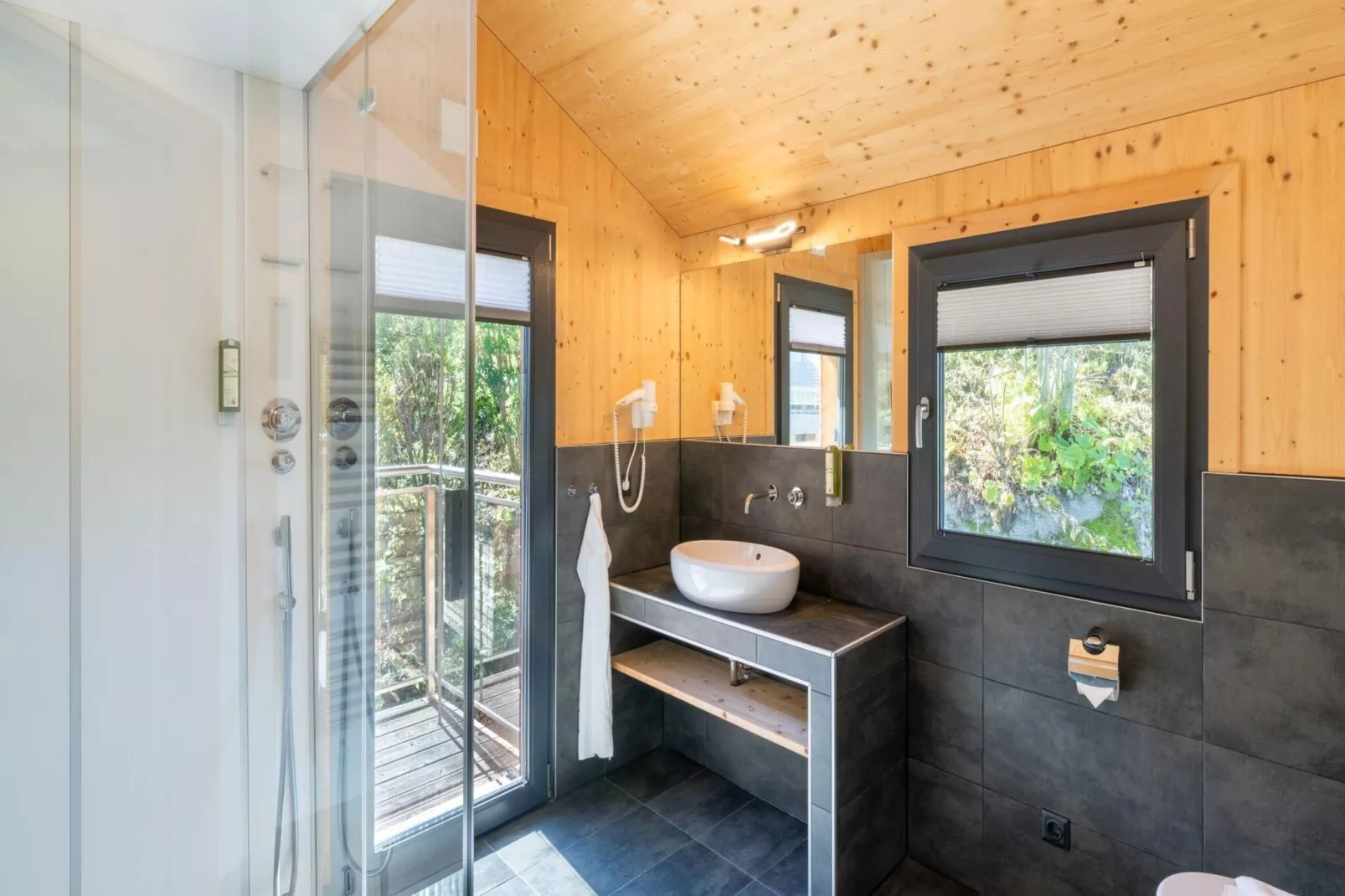 Alpenchalets Reiteralm 4-Badkamer