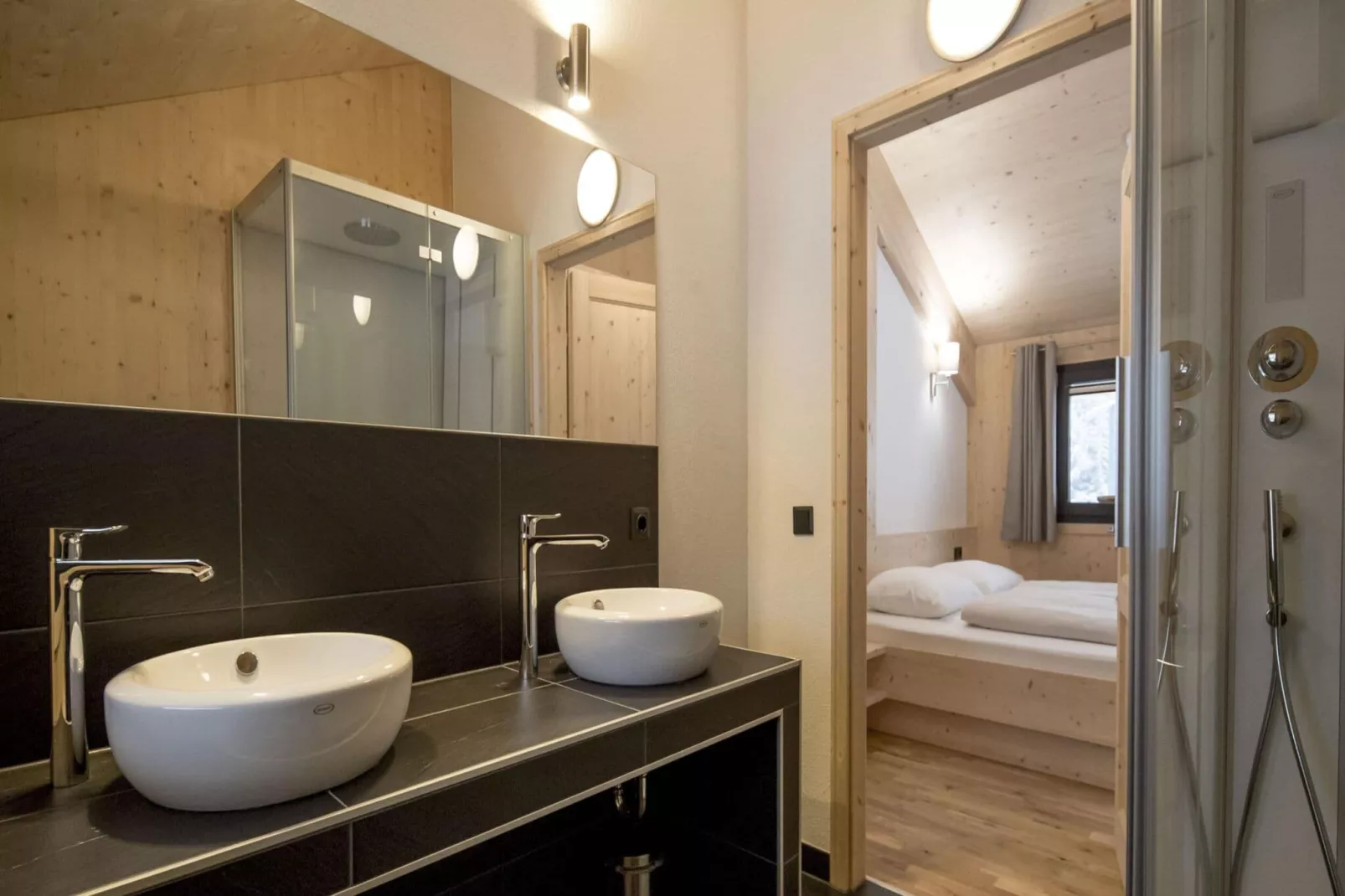 Alpenchalets Reiteralm 10-Badkamer