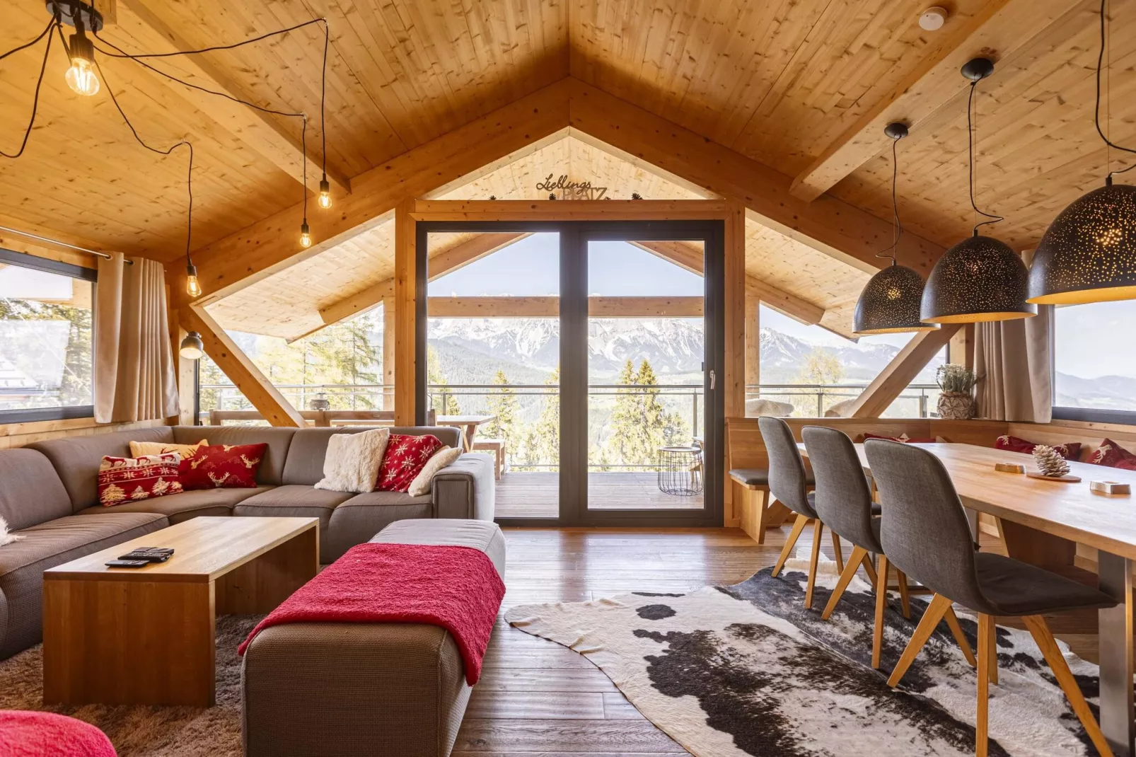 Alpenchalets Reiteralm 7-Woonkamer