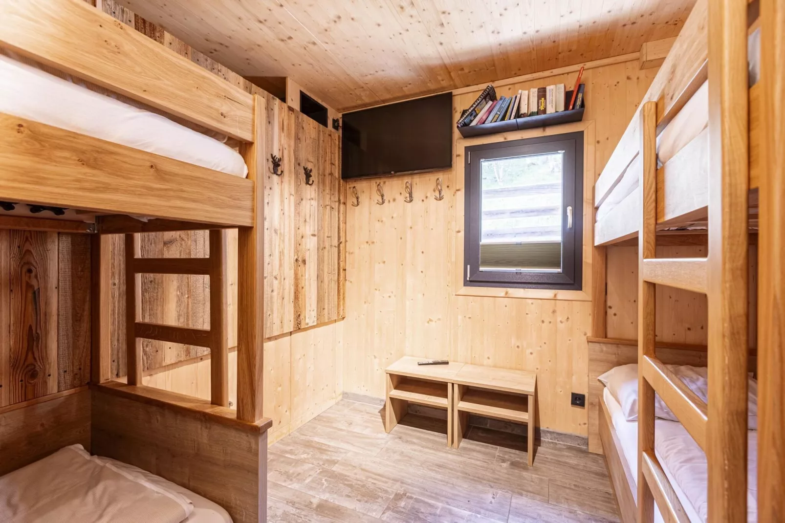 Alpenchalets Reiteralm 13-Slaapkamer