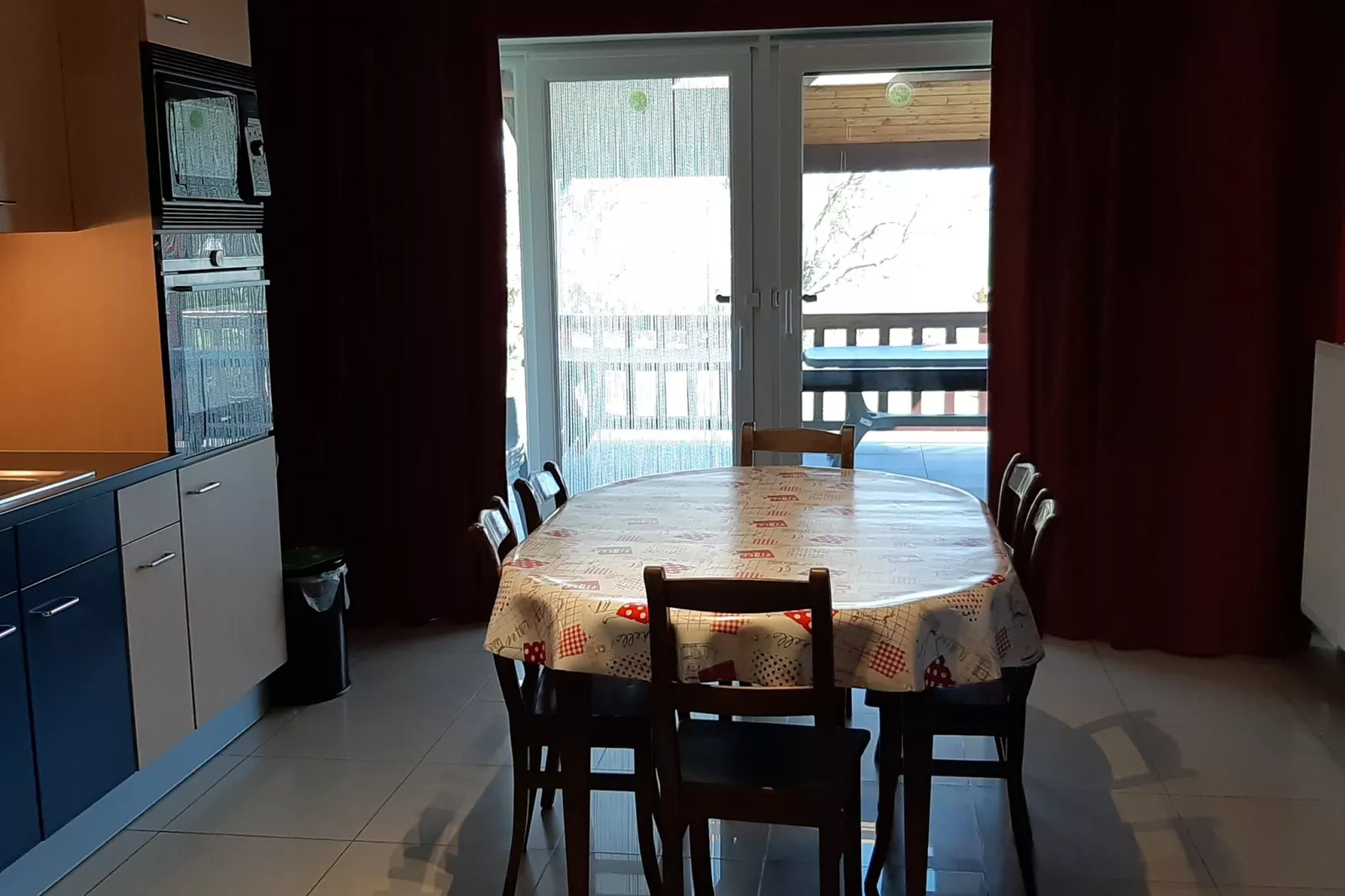 Gite du Courteroye 6 pax-Eetkamer