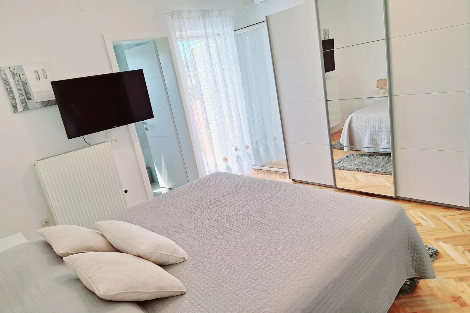 Villa Almas holiday house-Slaapkamer