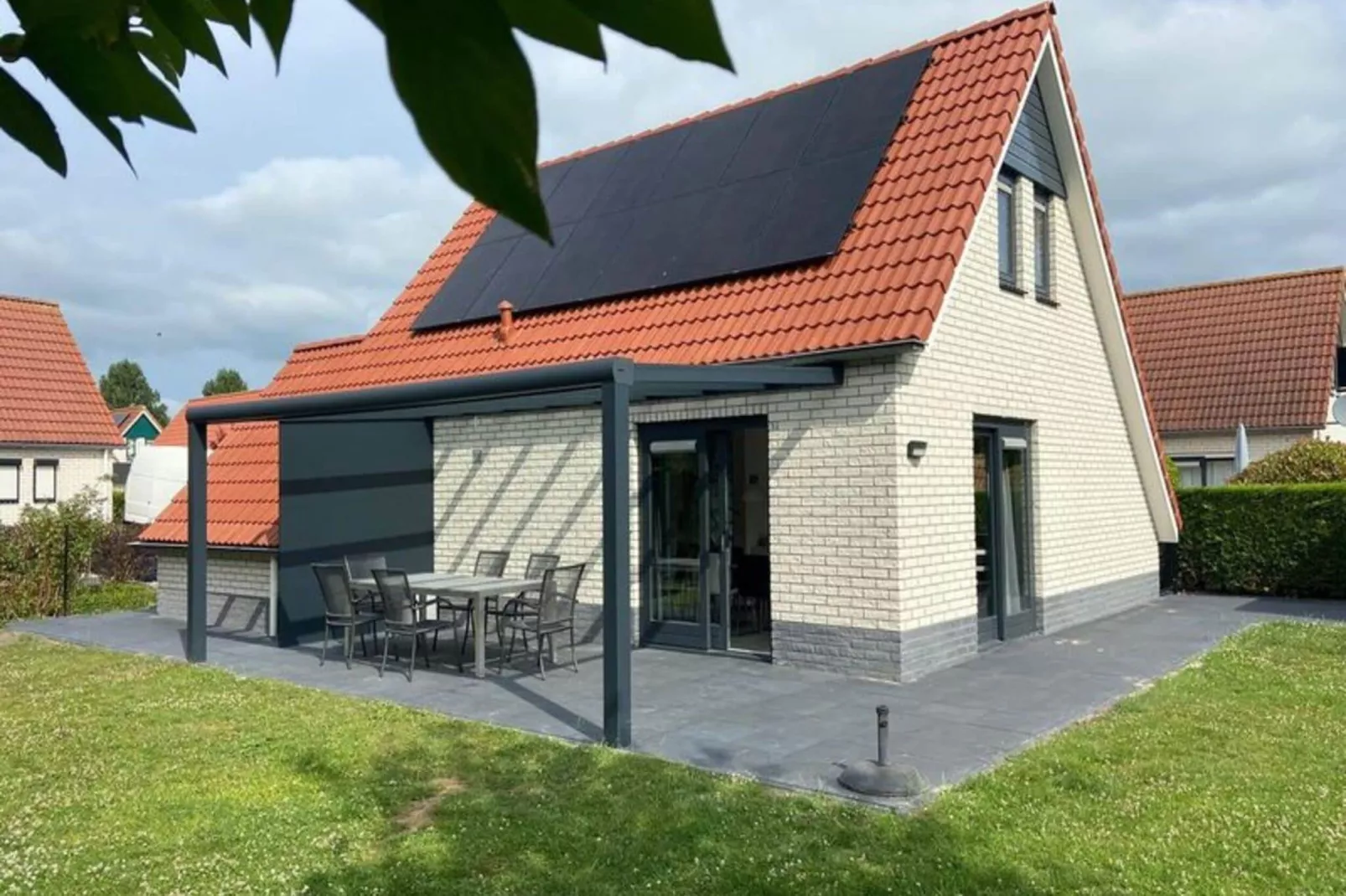 Schoneveld 114 Zeemeeuw Breskens-Buitenkant zomer