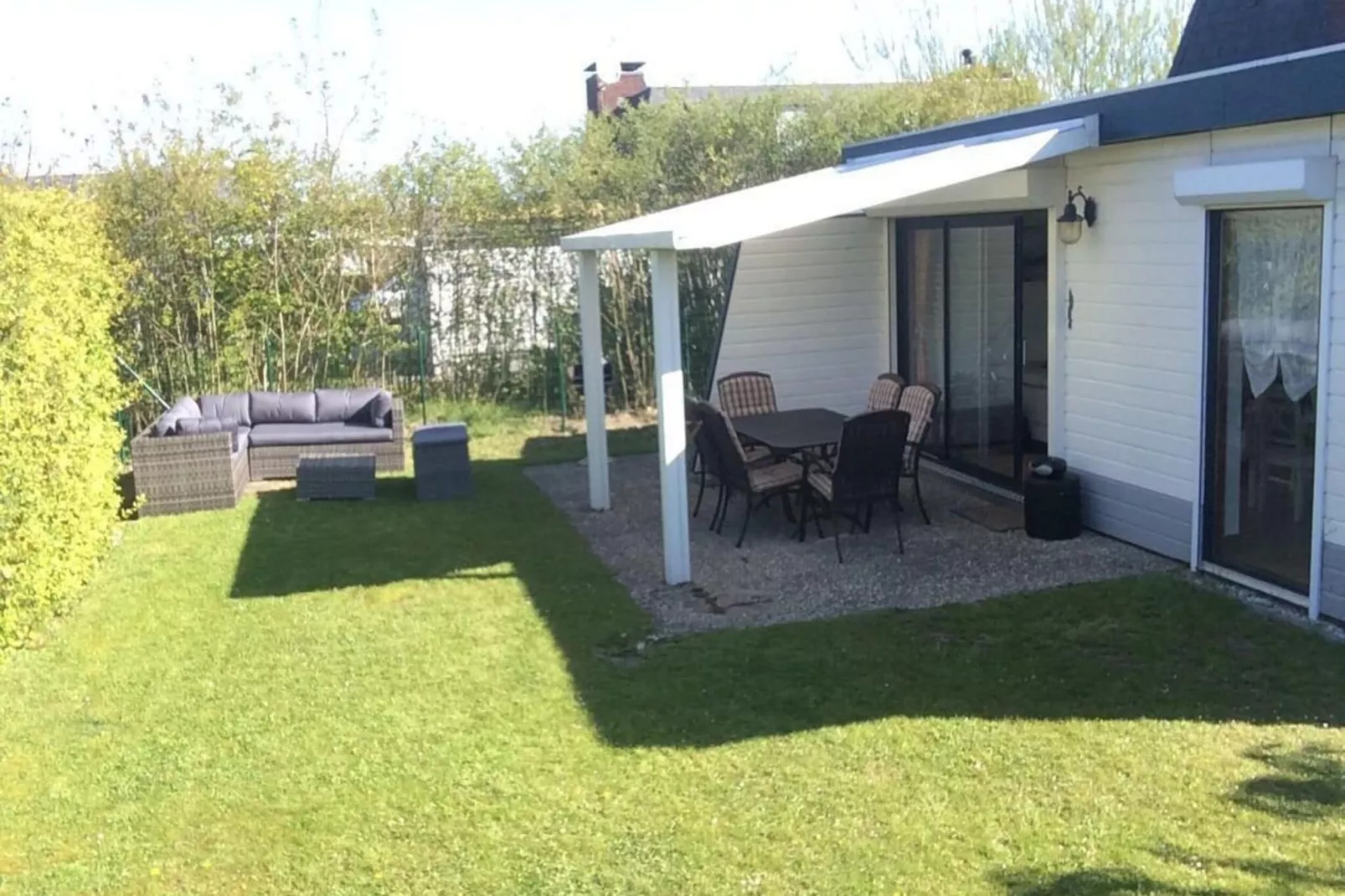 Schoneveld 35 Zeester Breskens-Tuinen zomer