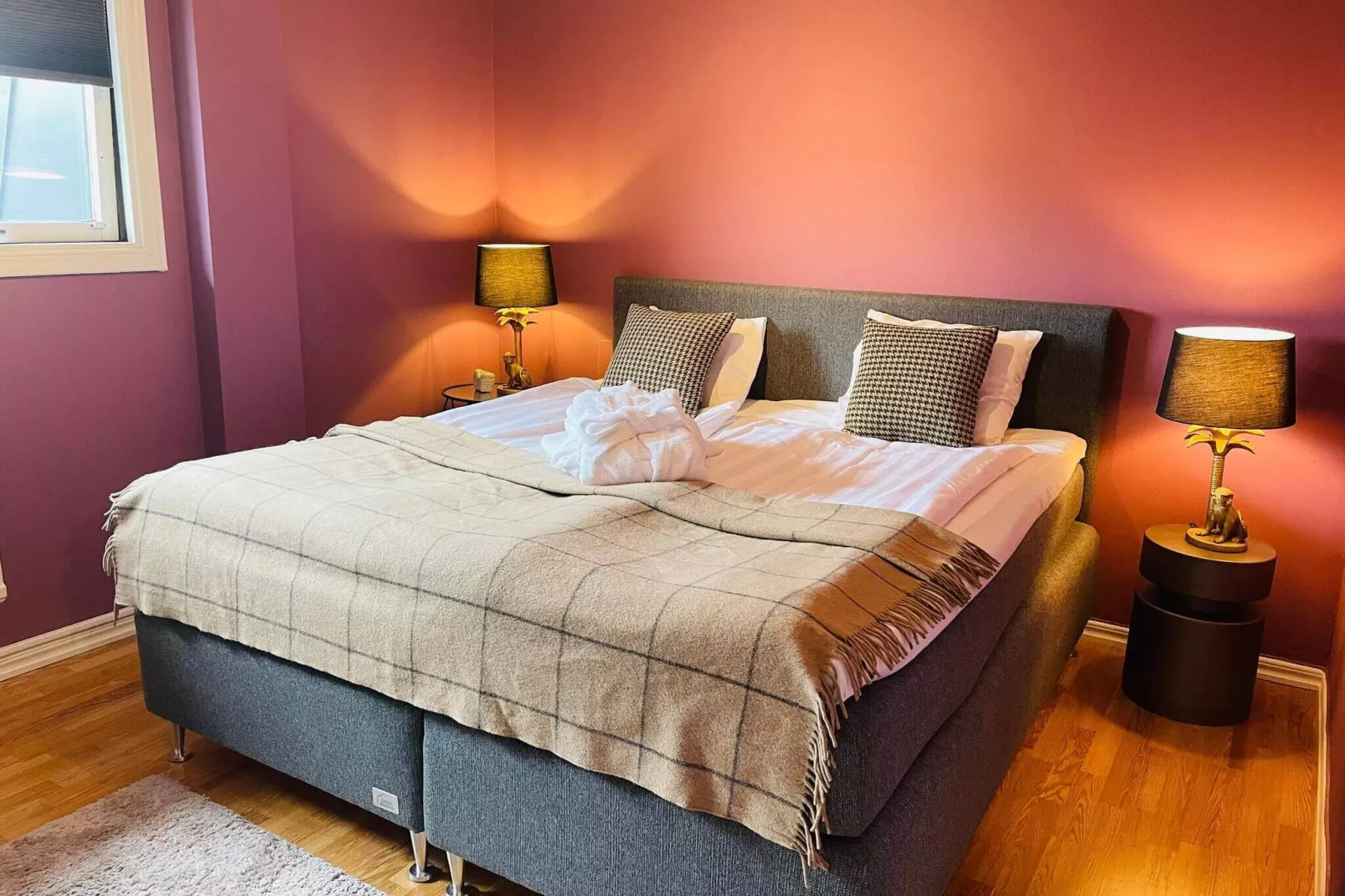 Kamer met gratis ontbijt en bubbelbad-Binnen
