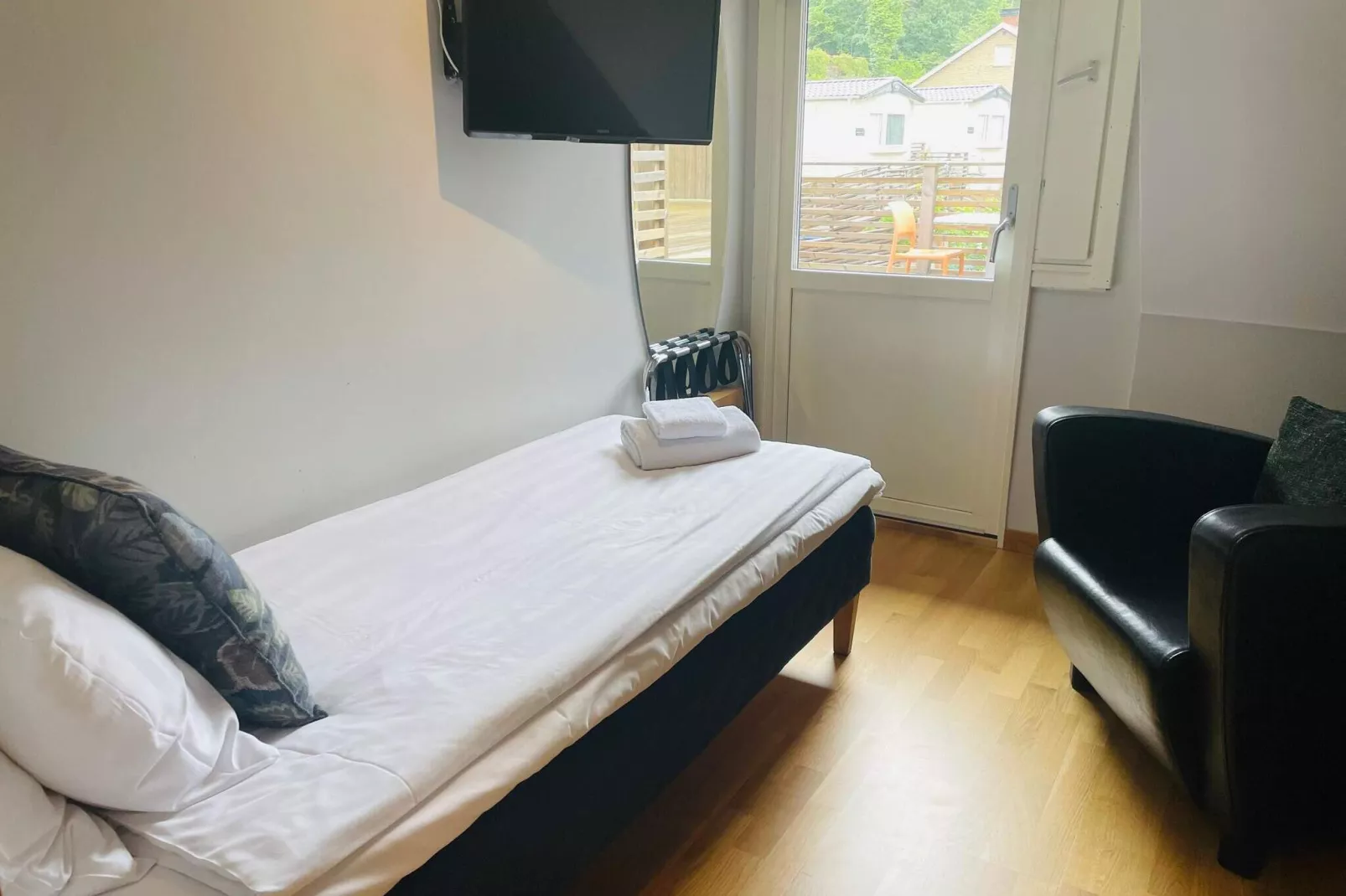 Gezellige 4-sterrenkamer met gratis ontbijt-Binnen