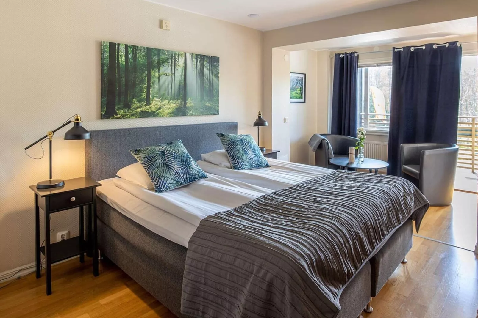 Gezellige kamer met gratis ontbijt-Binnen