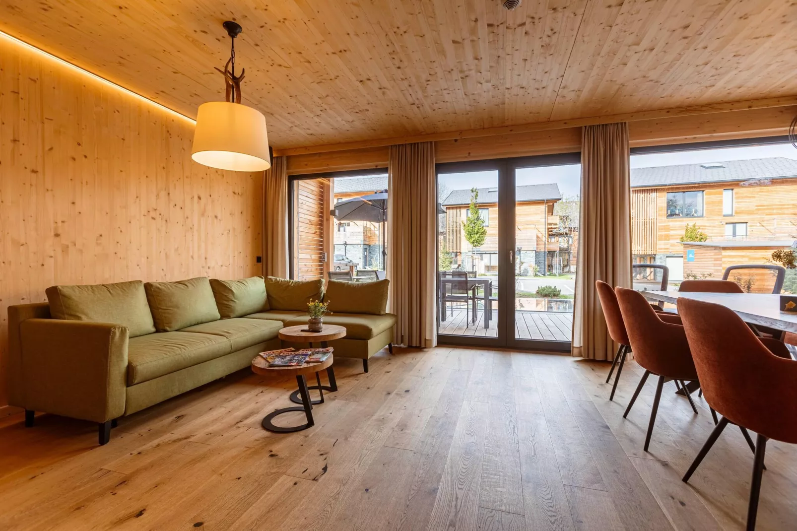 Kreischberg Pool Villen 5a-Woonkamer