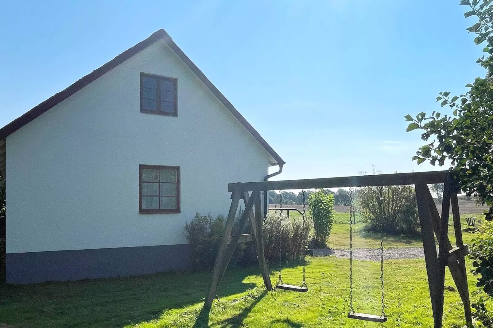 Licht vakantiehuis in Vollsjö-By Traum-Buitenlucht