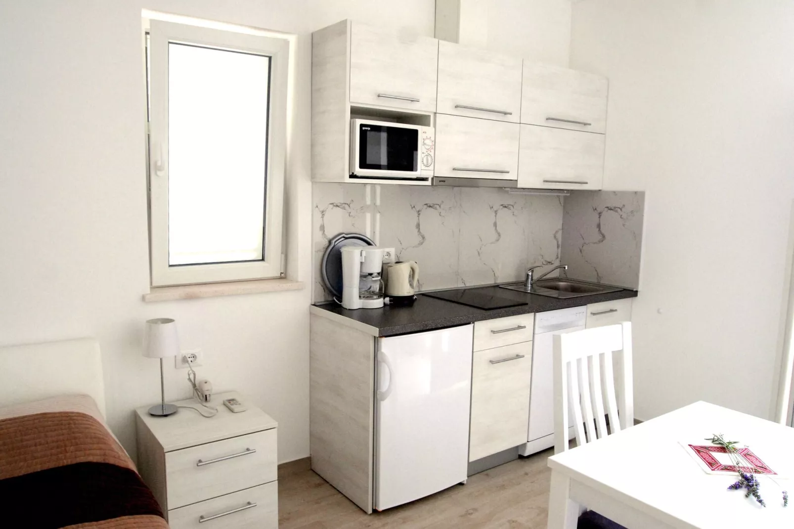 Villa Samba - Studio with Terrace and Sea View - gasi se-Keuken