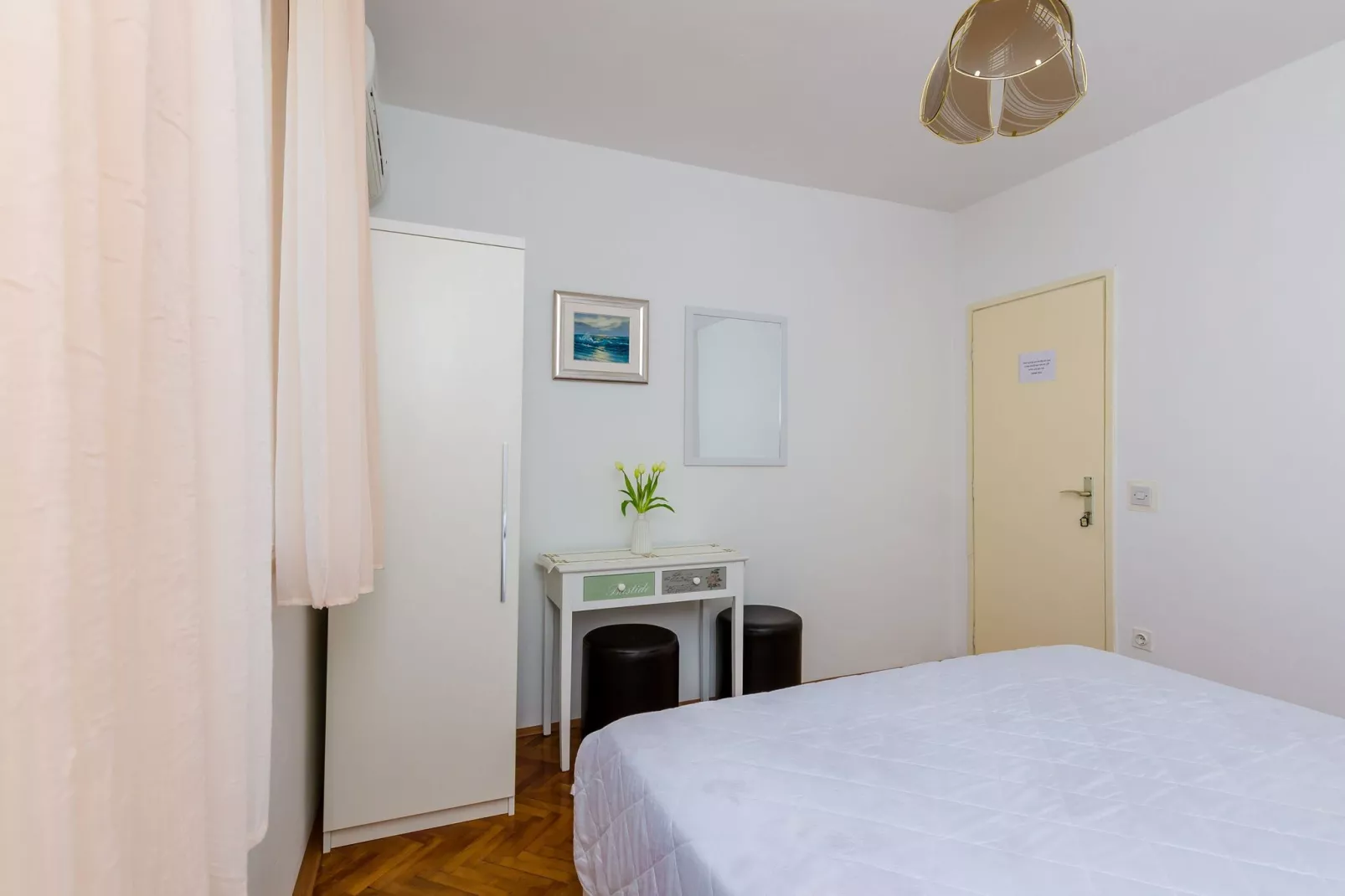 Guest House Vulic - Studio Apartment with Terrace-Slaapkamer
