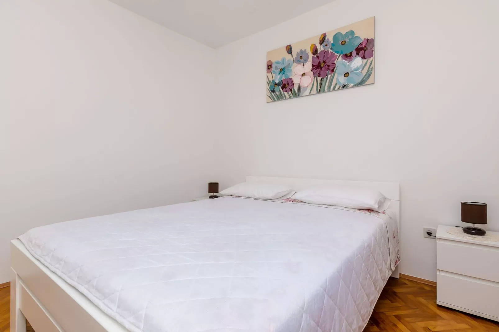 Guest House Vulic - Studio Apartment with Terrace-Slaapkamer