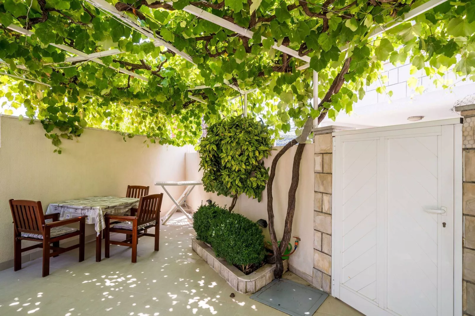 Guest House Vulic - Studio Apartment with Terrace-Terras