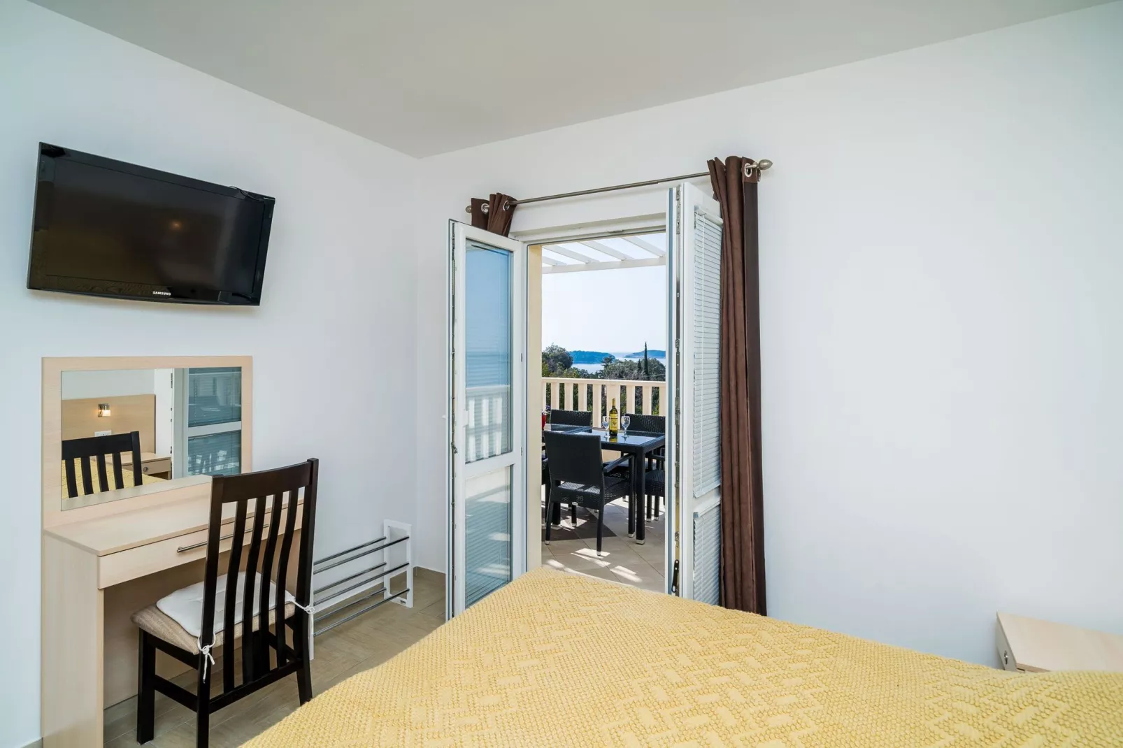 Villa Samba - Two-Bedroom Apartment with Terrace and Sea View - A4+1-Slaapkamer