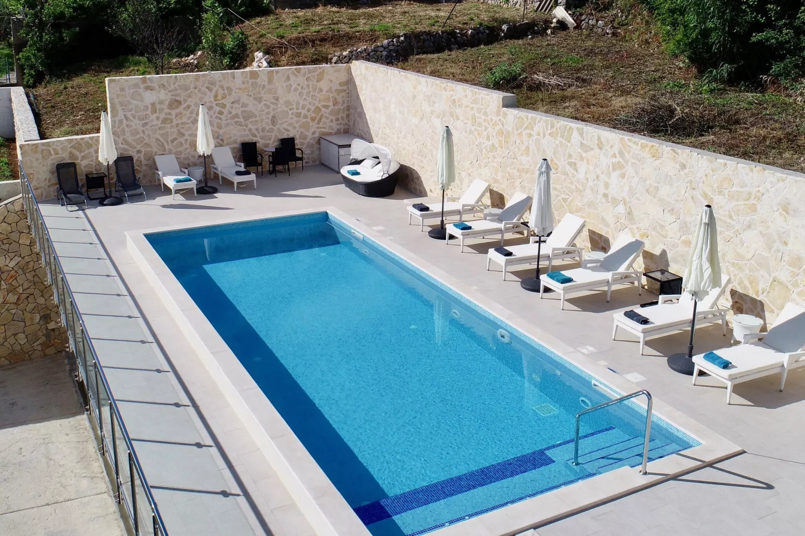 Villa Samba - Two-Bedroom Apartment with Terrace and Sea View - A4+1-Zwembad