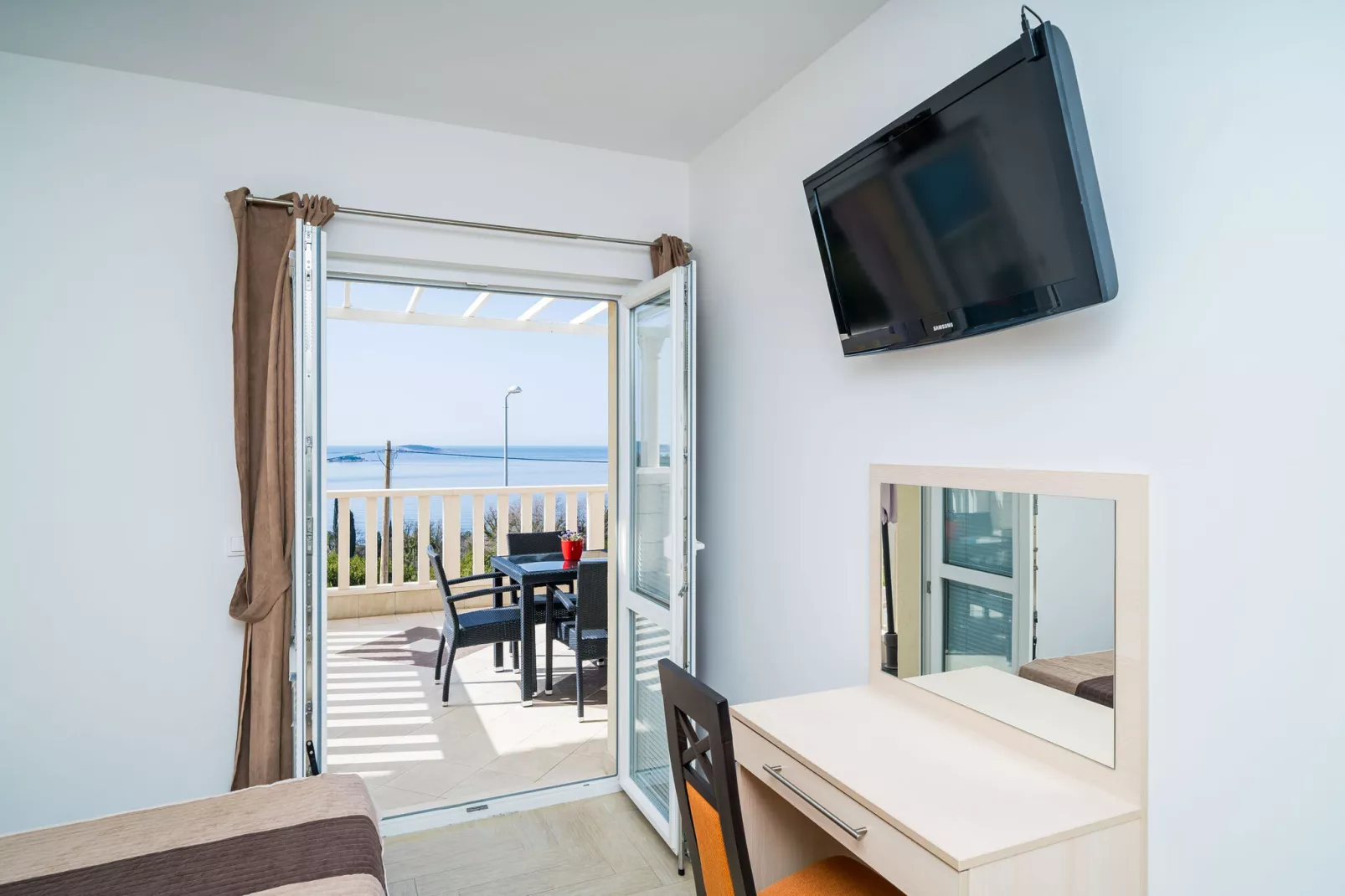 Villa Samba - Two-Bedroom Apartment with Terrace and Sea View - A4+1-Slaapkamer
