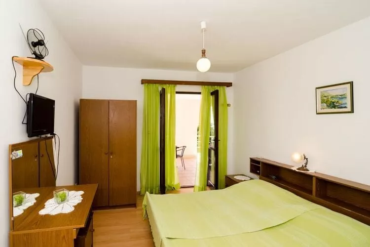 Villa Barbara - Studio with Terrace and Sea View  (br.3)-Woonkamer