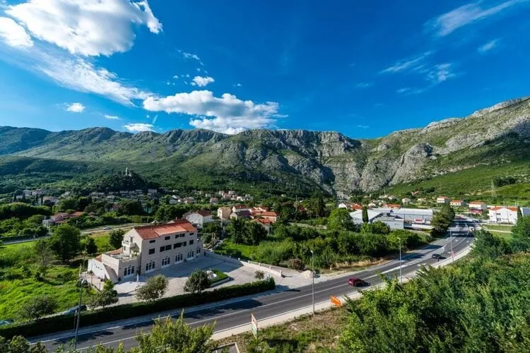 Apartments Azzurro- Three Bedroom Apartment with Terrace and Hot Tub ( Azzurro I-donji)-Uitzicht