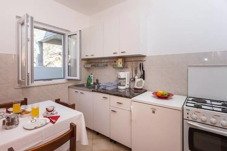 Villa Malfi - Standard One-Bedroom Apartment with Sea View (A4)