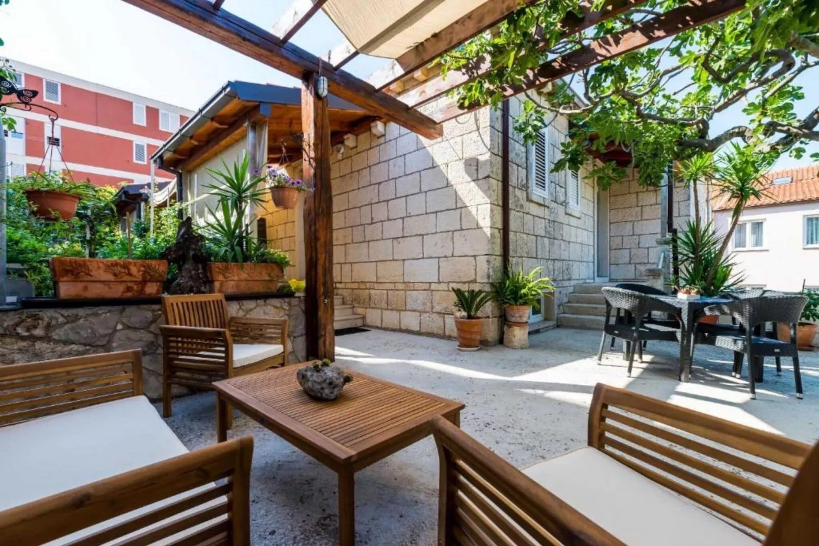 Apartments and Room Frane - Studio with Terrace-Terras