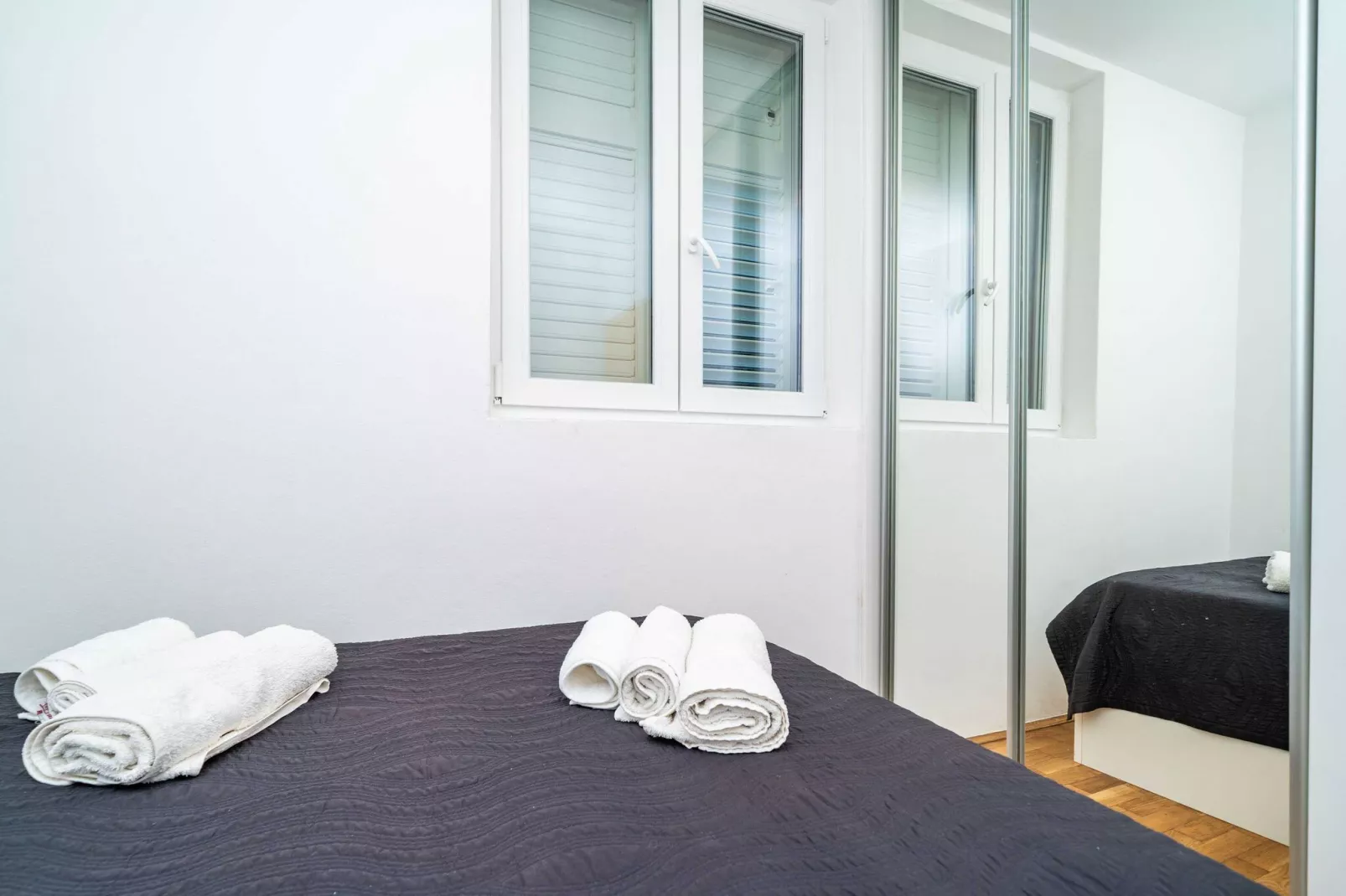 Apartment Joky - One-Bedroom Apartment-Slaapkamer
