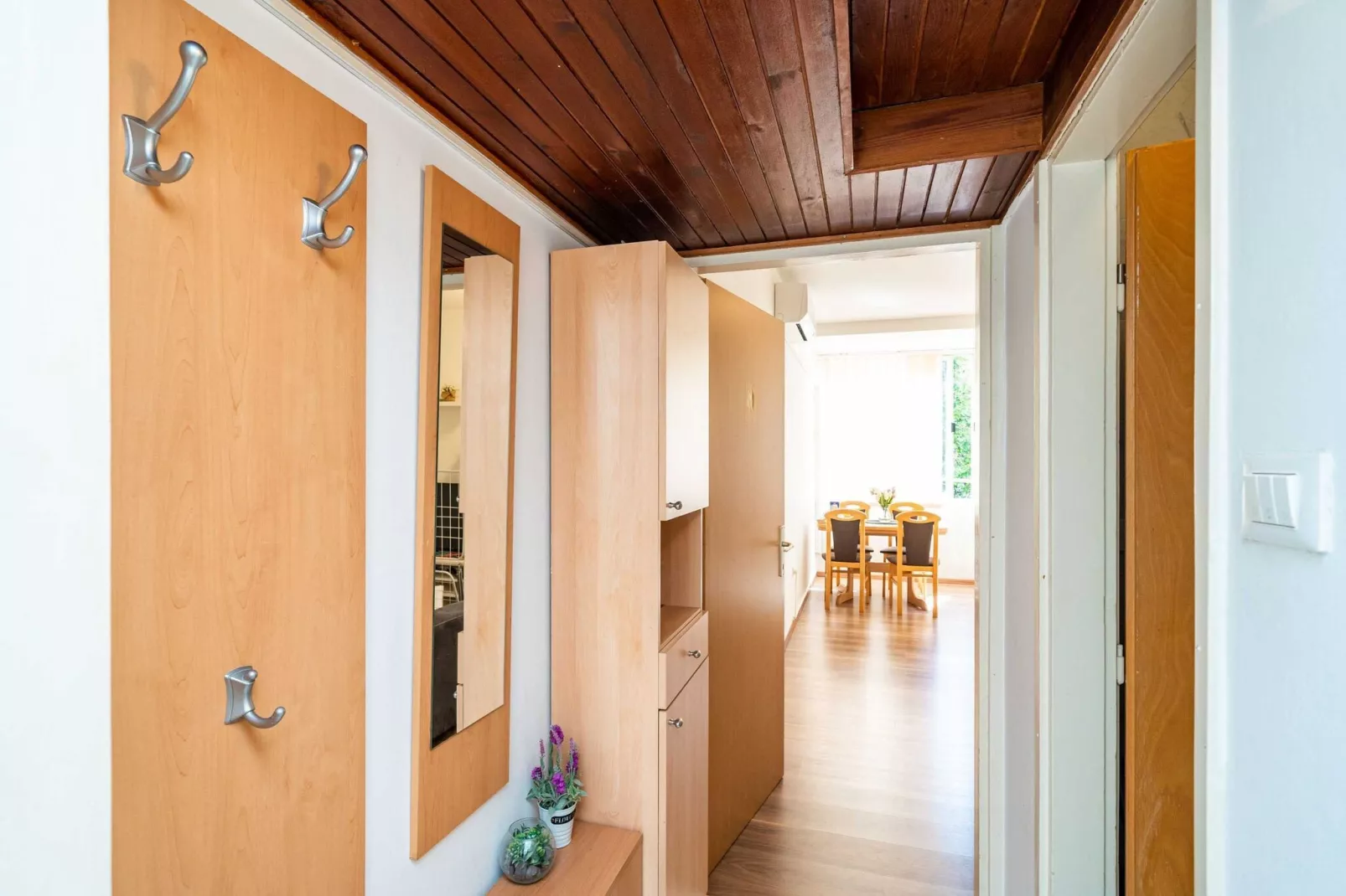 Apartment Joky - One-Bedroom Apartment-Binnen
