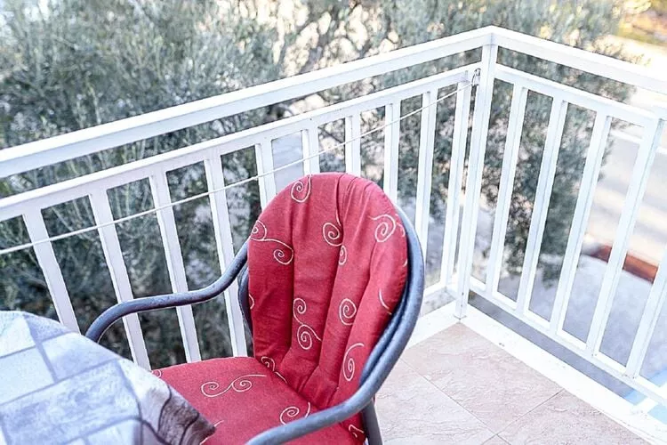 Apartments Senjo - Studio Apartment with Balcony and Garden View (Apartman 5)-Terrasbalkon