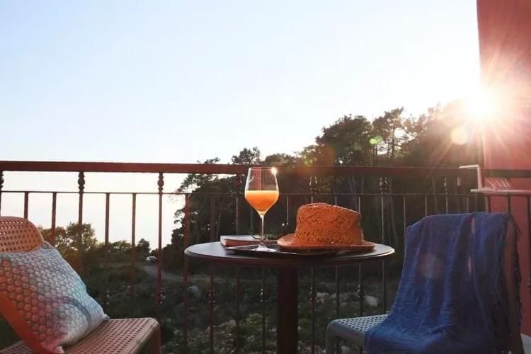 Apartments Villa Lukas - ''No.5'' One-Bedroom Apartment with Balcony and Sea View-Terrasbalkon