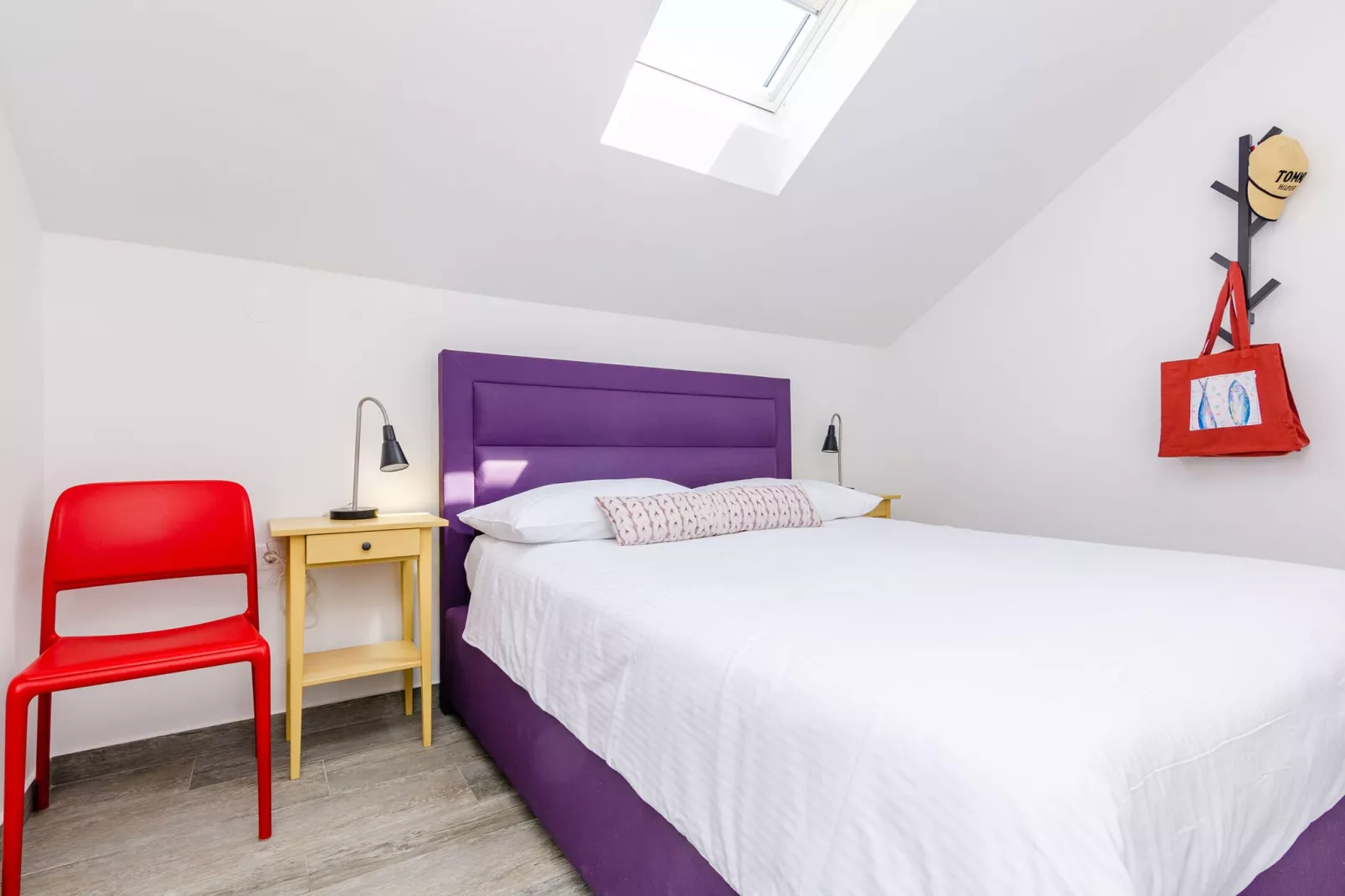 Apartments Villa Lukas - ''No.12'' Gallery Two Bedroom Apartment with Balcony and Sea View-Slaapkamer
