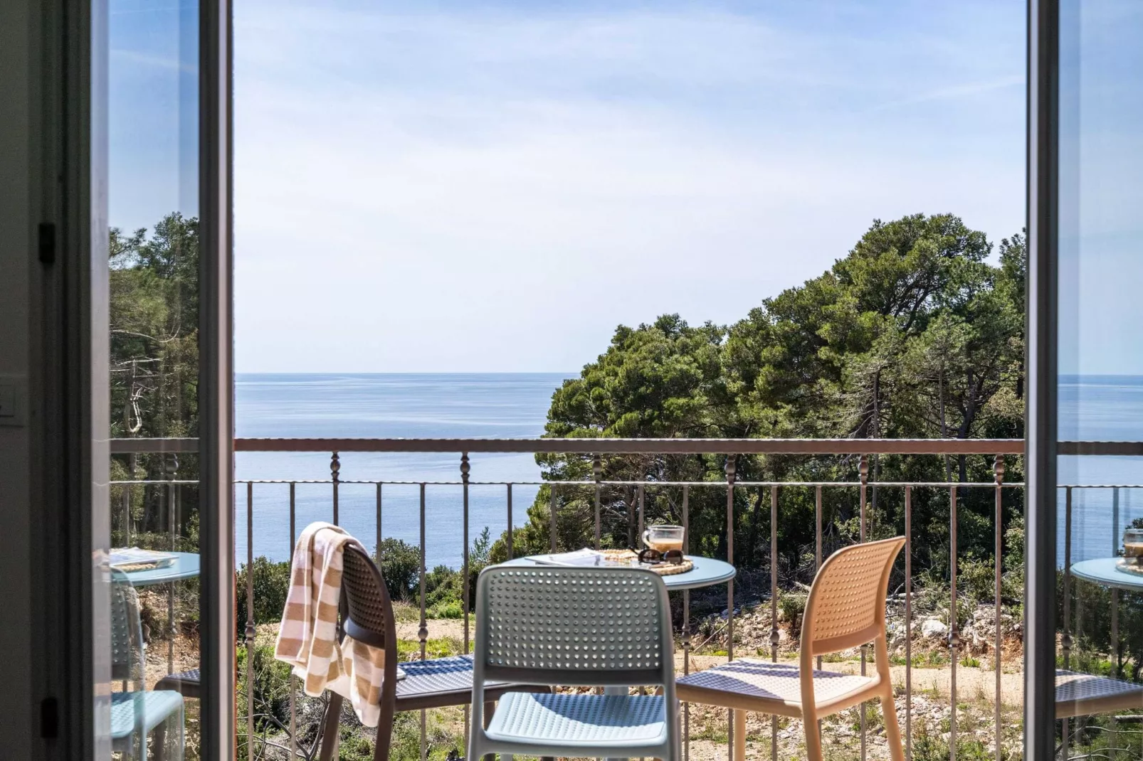 Apartments Villa Lukas - ''No.12'' Gallery Two Bedroom Apartment with Balcony and Sea View-Terrasbalkon