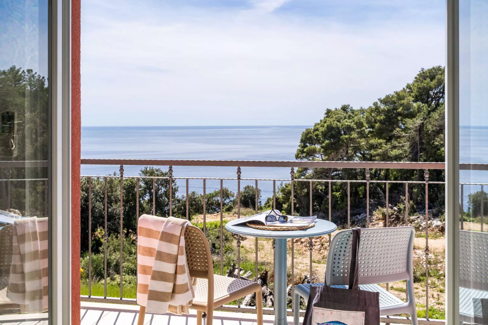 Apartments Villa Lukas - ''No.10'' Gallery Studio Apartment with Balcony and Sea View-Terrasbalkon