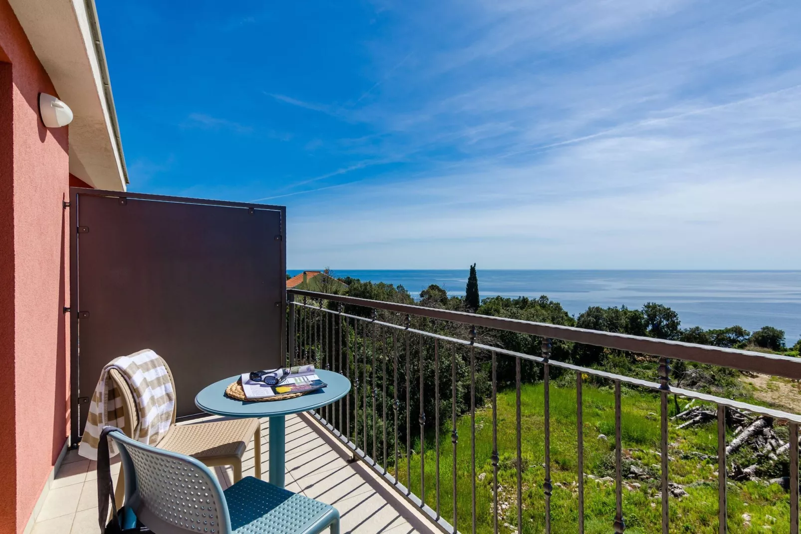 Apartments Villa Lukas - ''No.11'' Gallery Studio Apartment with Balcony and Sea View-Uitzicht