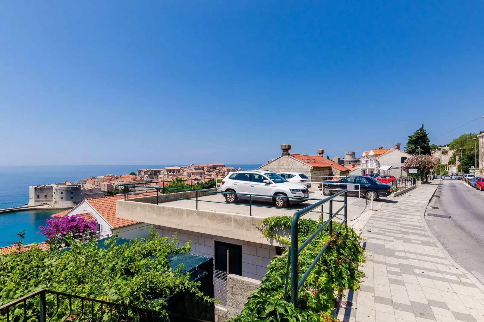 Apartment Kate - Two Bedroom Apartment with Sea View-Uitzicht