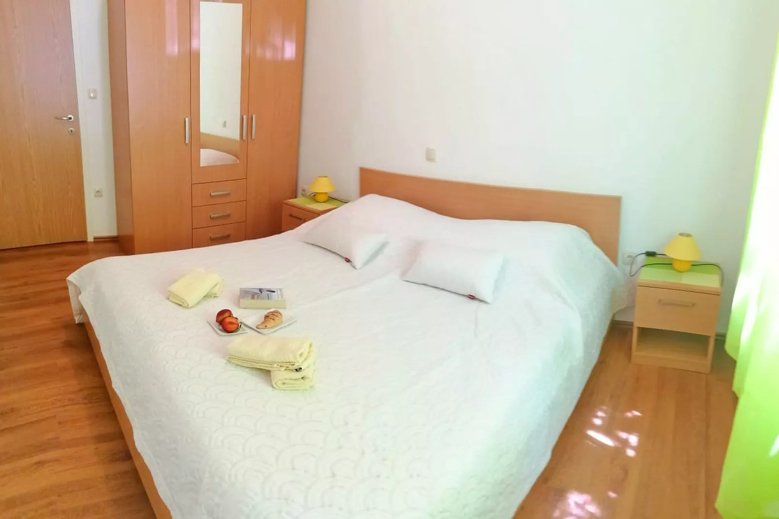 Holiday Home Blue Dream - Two Bedroom Apartment with Terrace and Sea View (A2)