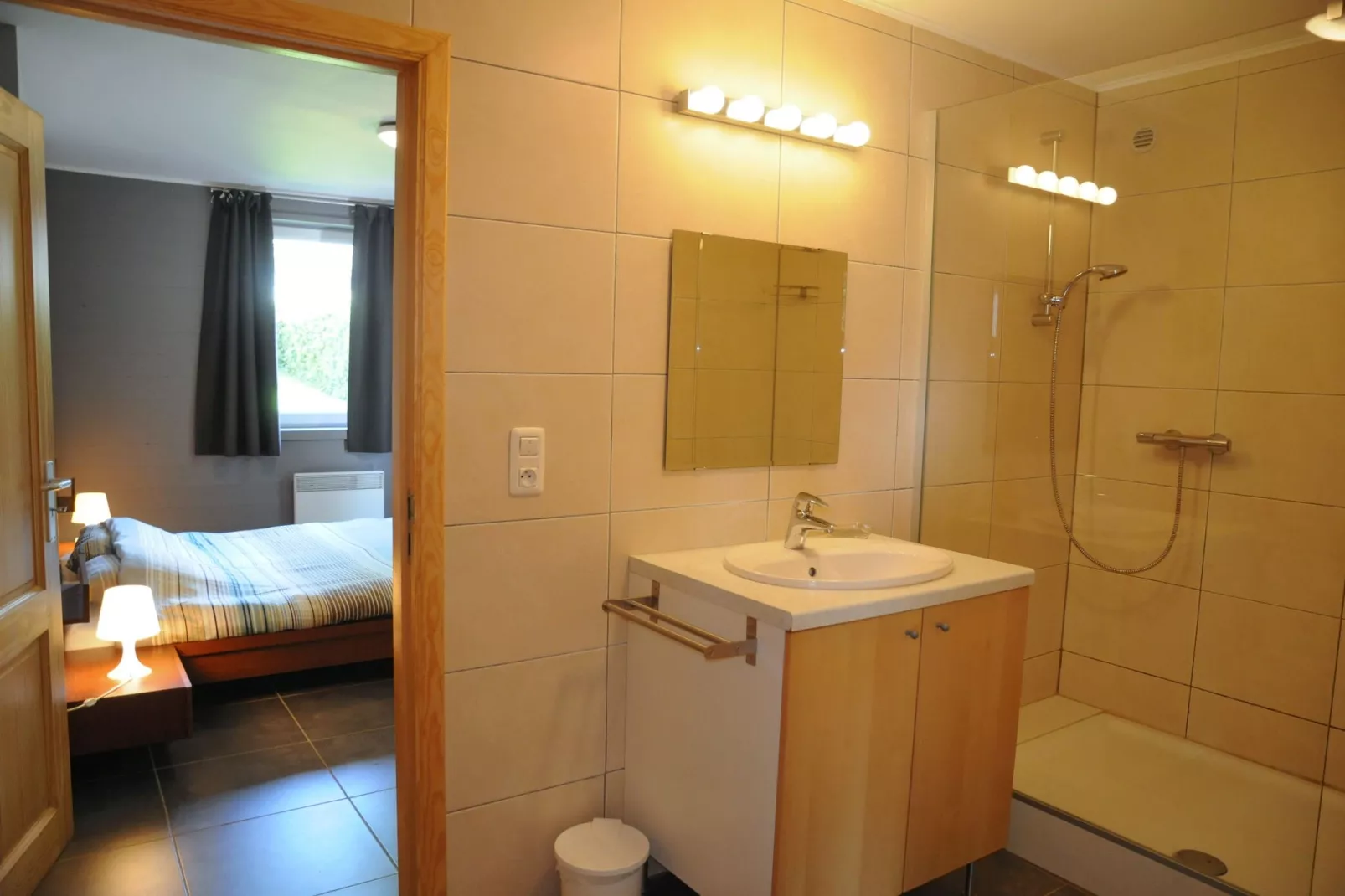Maison à l’aise-Badkamer