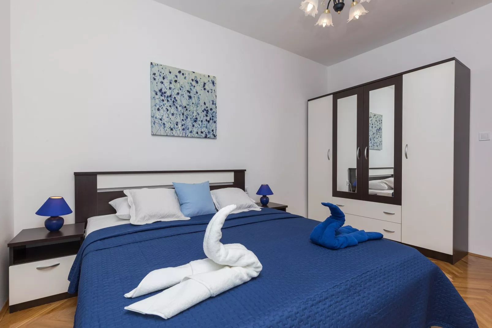 Apartments Villa Enzian - Standard Two Bedroom Apartment with Terrace and Sea View