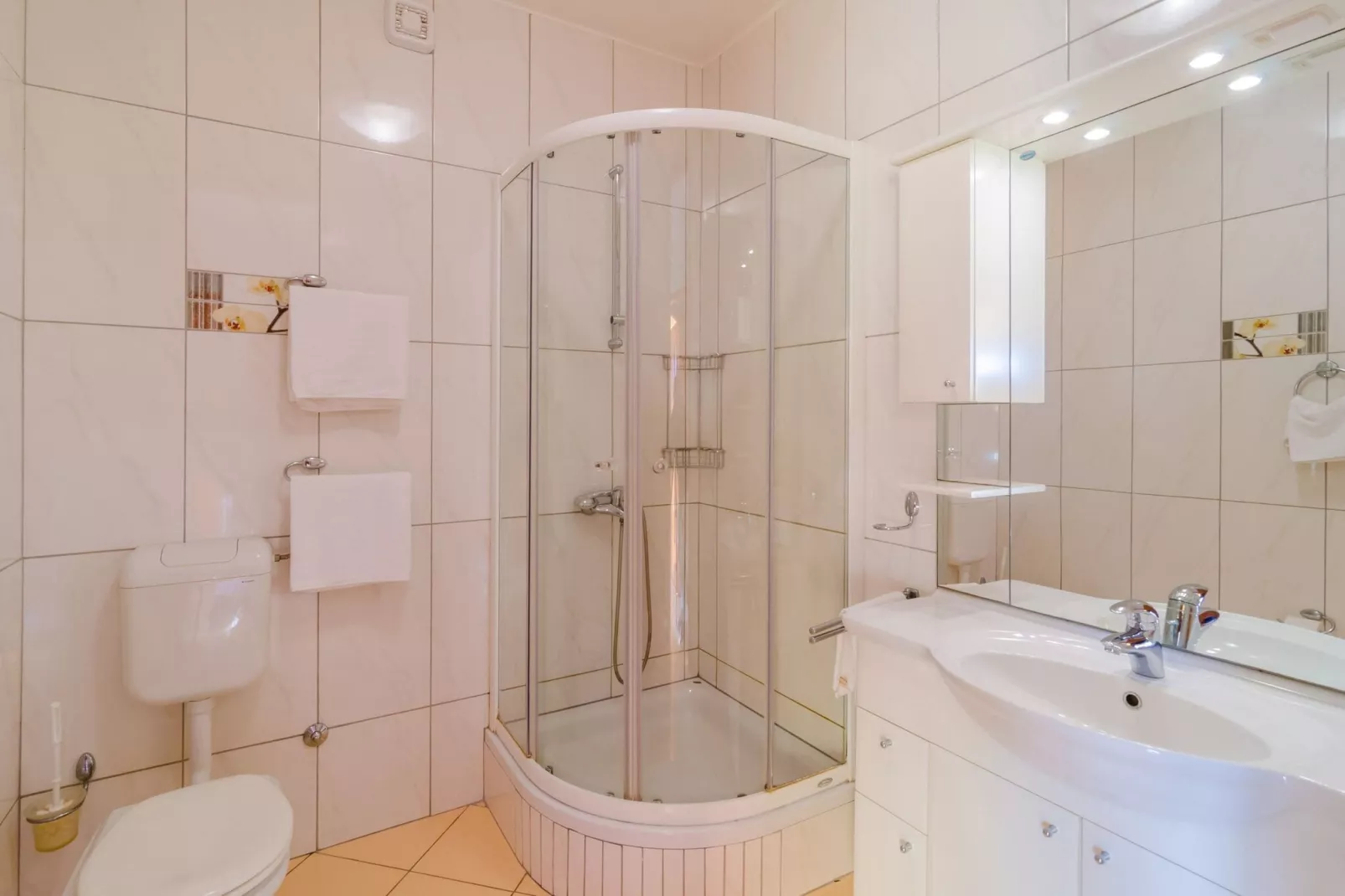 Hotel Pansion Villa Antonio - Two Bedroom Suite Family  Royal 30-Badkamer