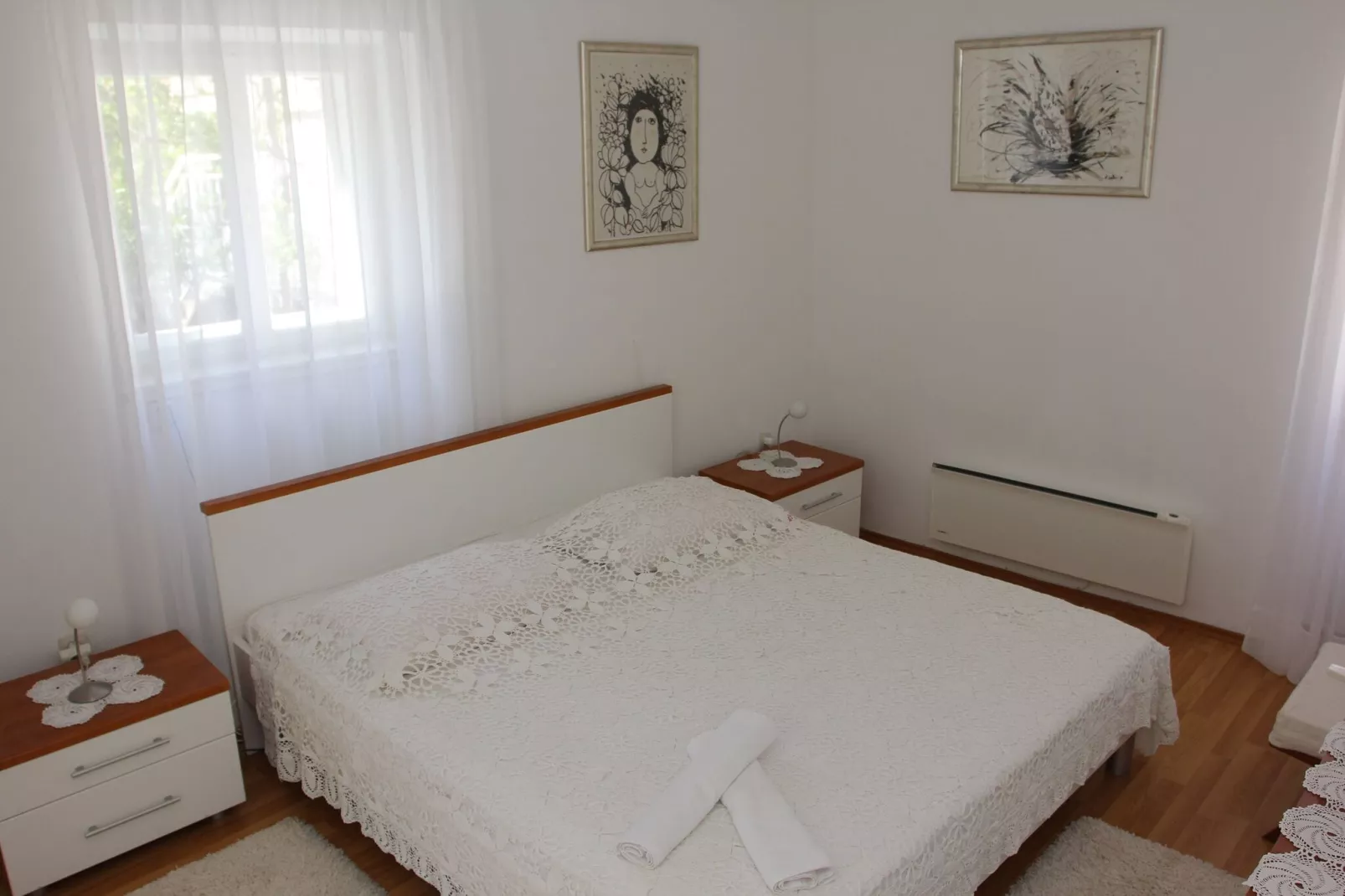 Holiday House Granny Mary - Two Bedroom Holiday Home (ST)-Slaapkamer