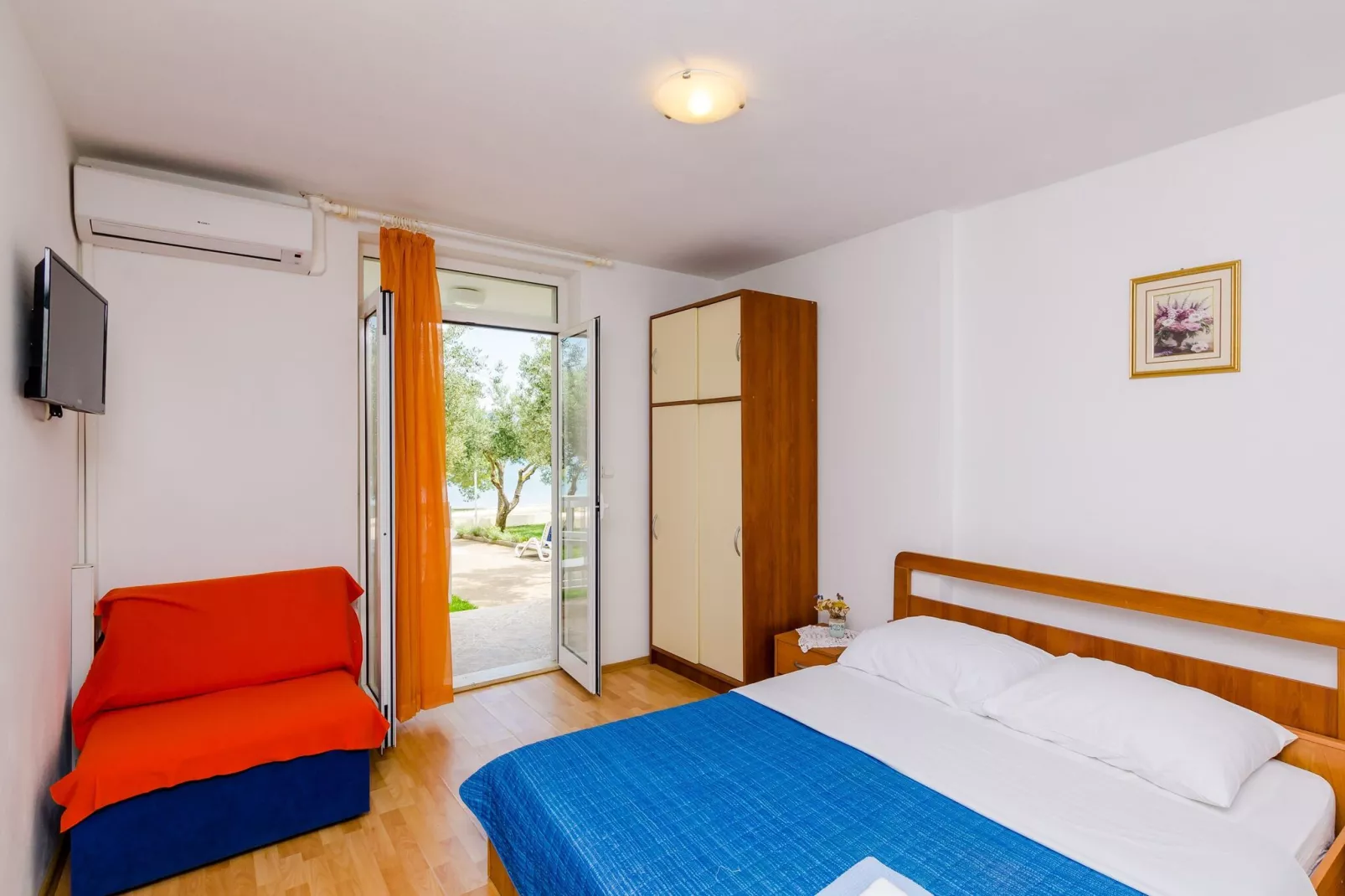Apartments Glavor - Standard Studio Apartment with Terrace and Sea View (SA2)-Slaapkamer