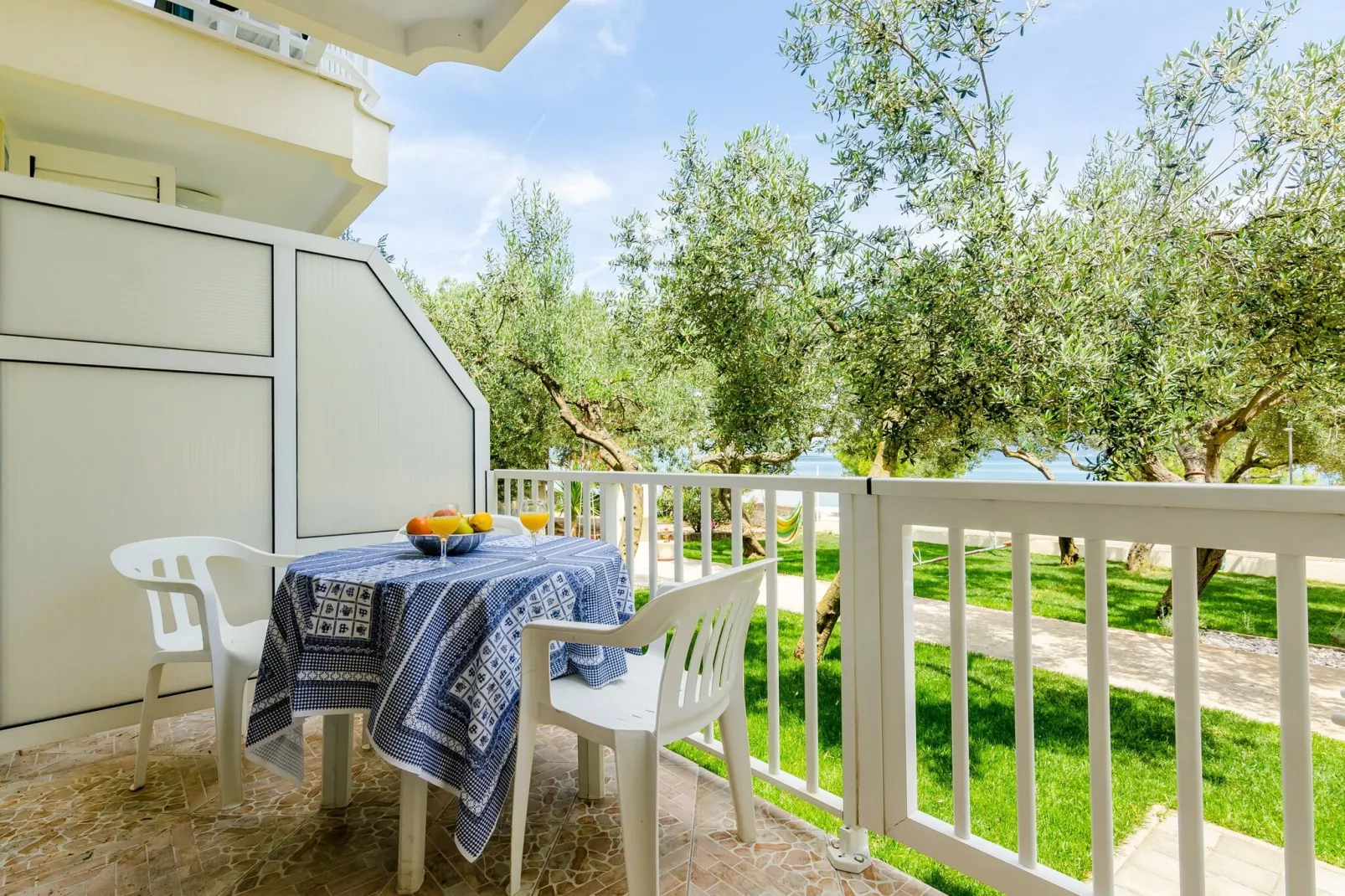Apartments Glavor - Standard Studio Apartment with Terrace and Sea View (SA2)-Terras