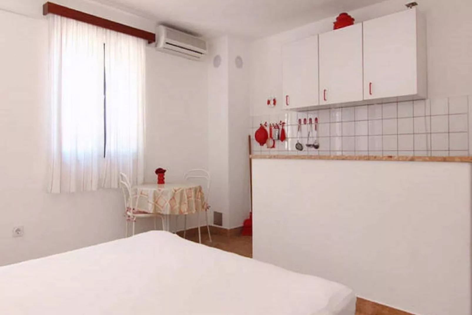 Apartments Nadia - Studio Apartment With Terrace  (A1)-Slaapkamer