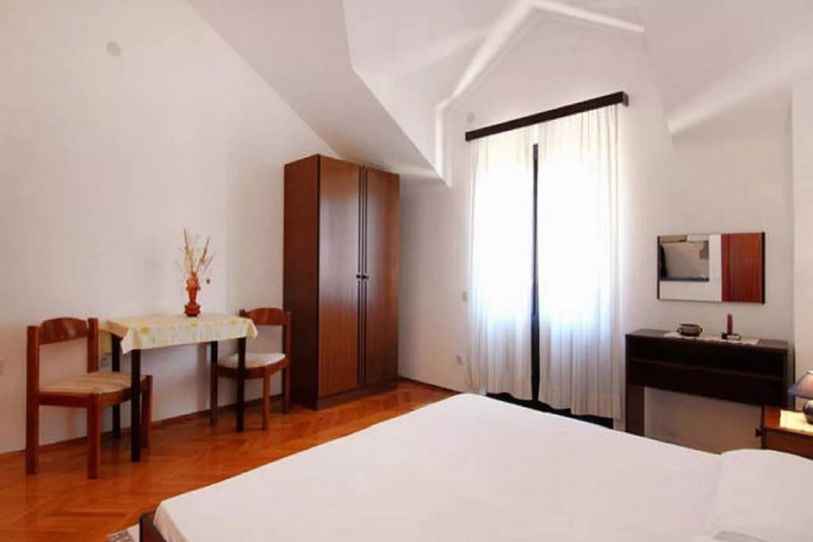 Apartments Nadia - Studio Apartment with Balcony (A3)-Slaapkamer
