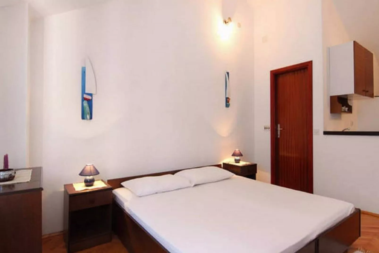 Apartments Nadia - Studio Apartment with Balcony (A3)-Slaapkamer