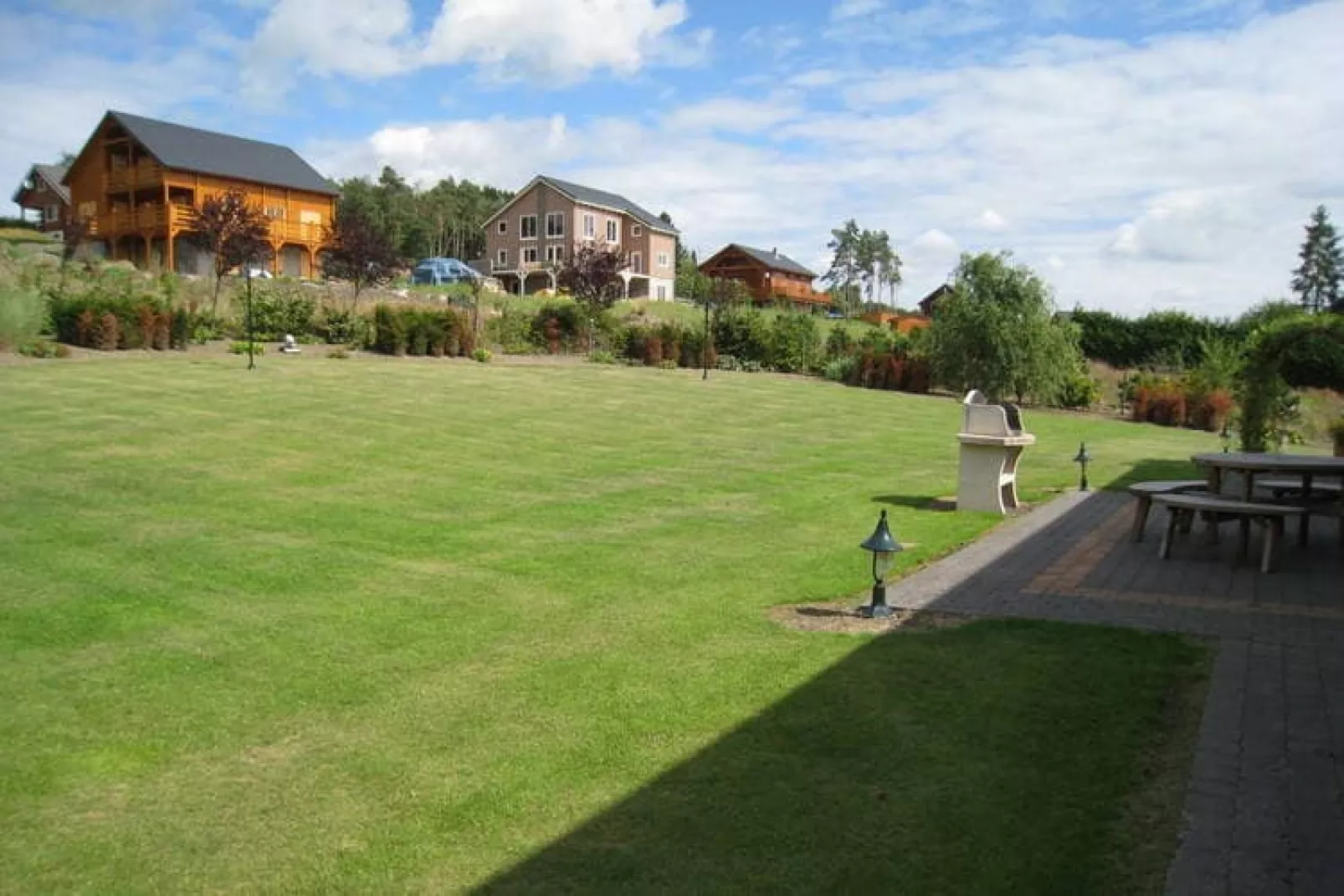 Chalet Reinhilde-Tuinen zomer